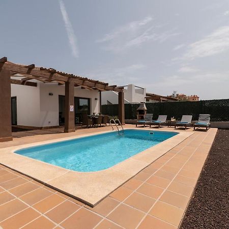 Lightbooking Pueblo Majorero Piscina Climatizada Jove 10 Caleta De Fuste Exterior foto
